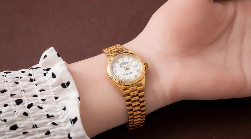 女性に人気の腕時計１０選｜プレゼントに喜ばれるレディース時計